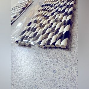 COPY - Black and white straws (2 packs of 12)